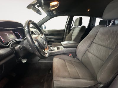 2019 Jeep Grand Cherokee Laredo 4x2
