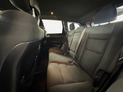 2019 Jeep Grand Cherokee Laredo 4x2
