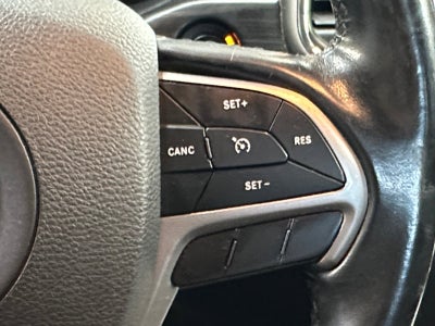 2019 Jeep Grand Cherokee Laredo 4x2