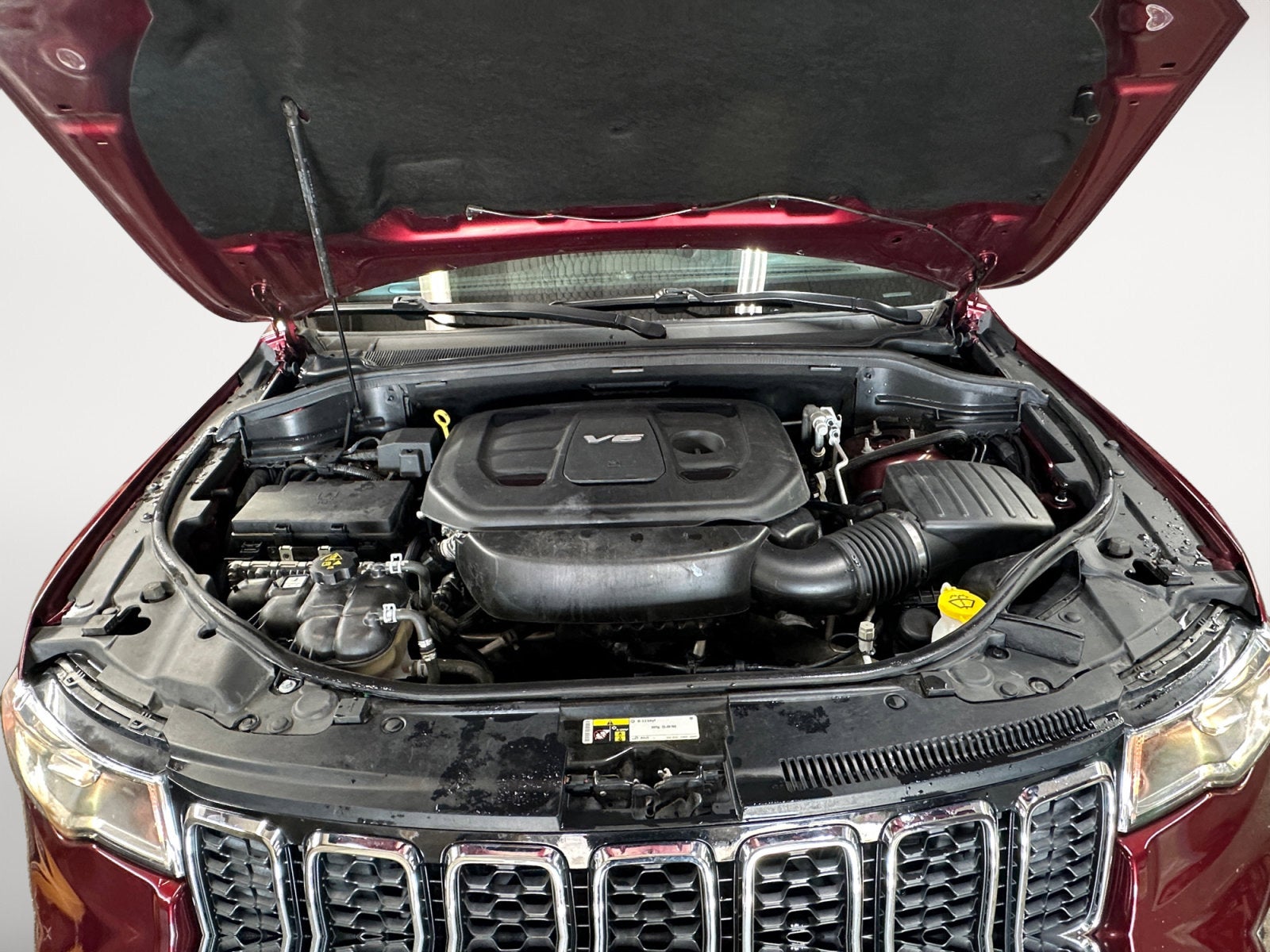 2019 Jeep Grand Cherokee Laredo 4x2