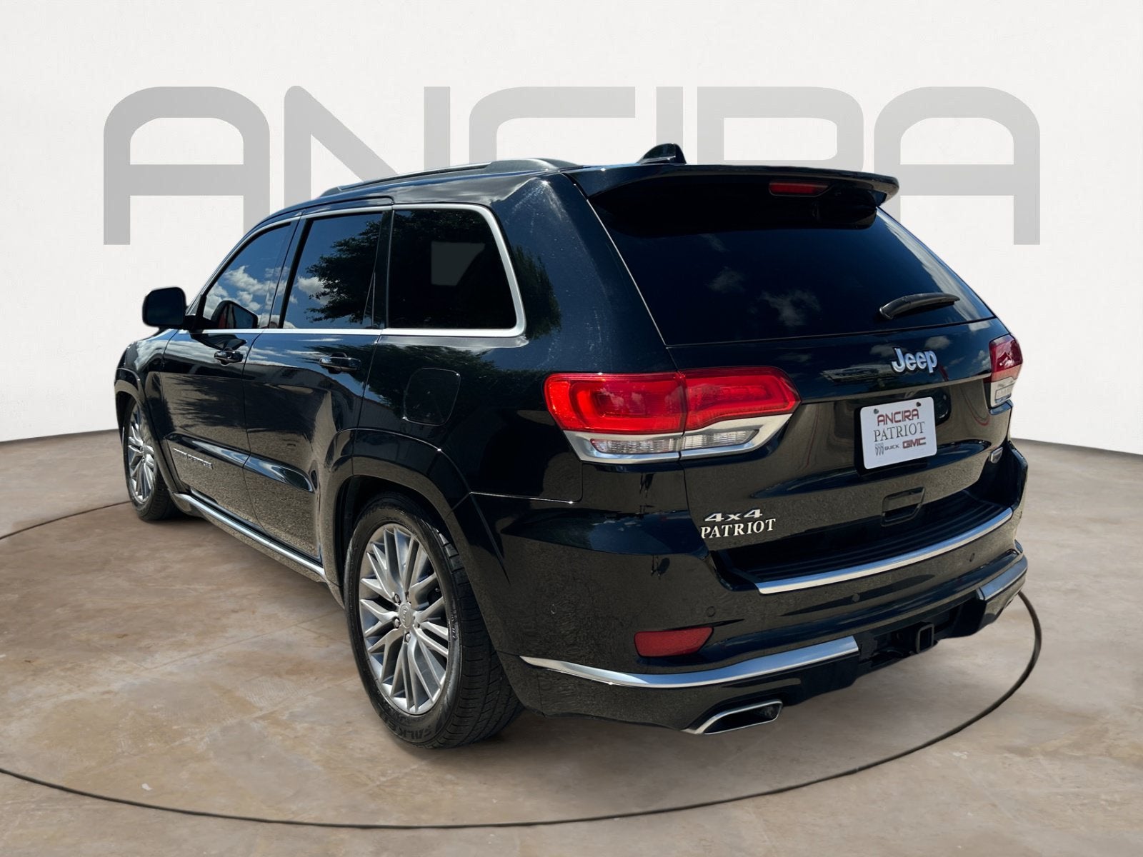 2017 Jeep Grand Cherokee Summit 4x4