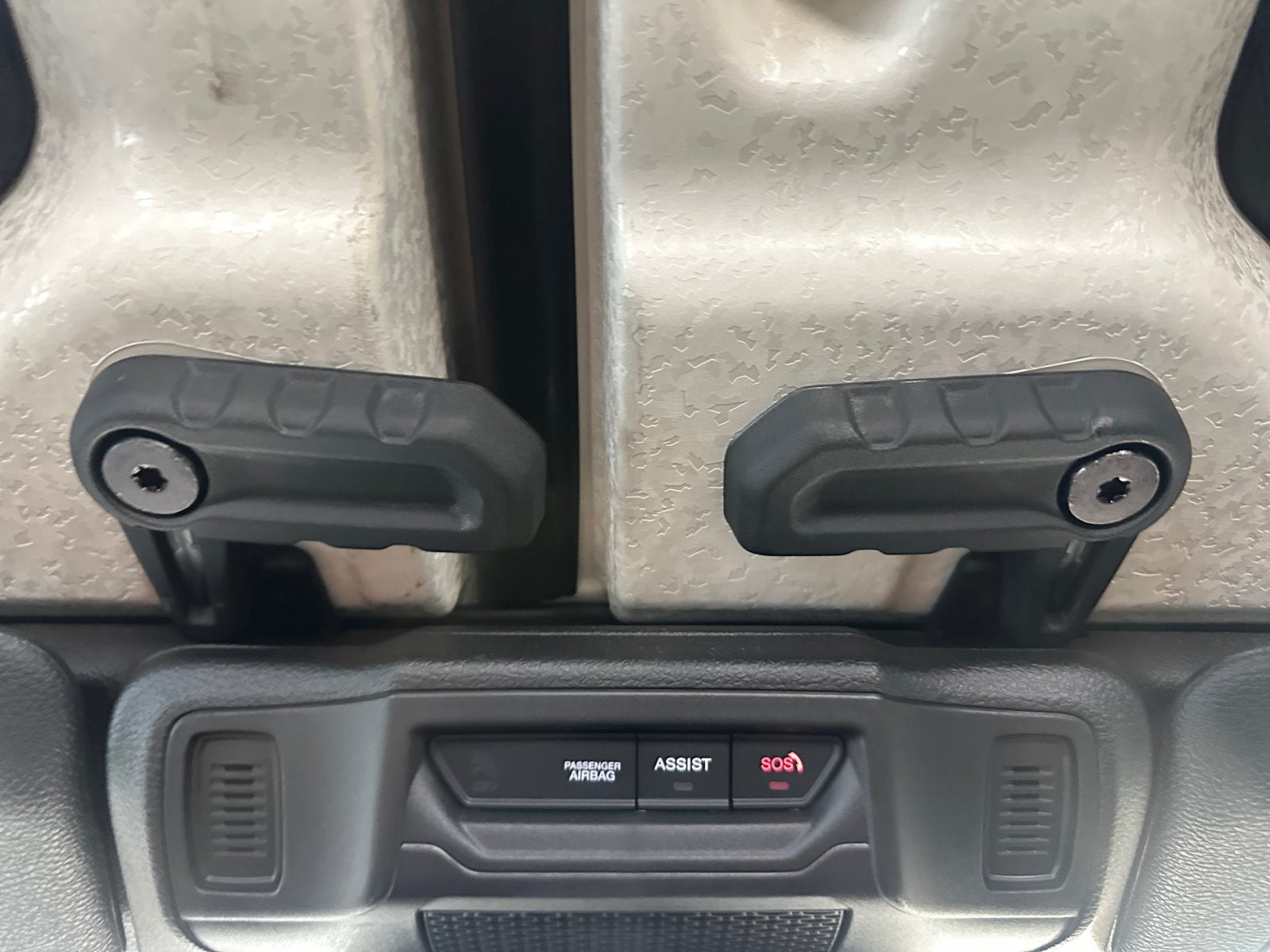 2025 Jeep Wrangler 4-Door Recon 4x4