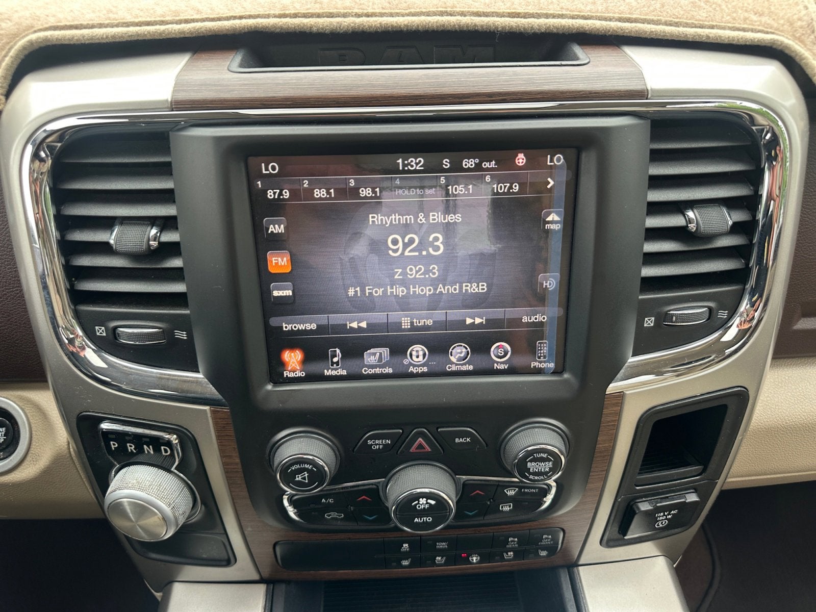 2017 RAM 1500 Laramie