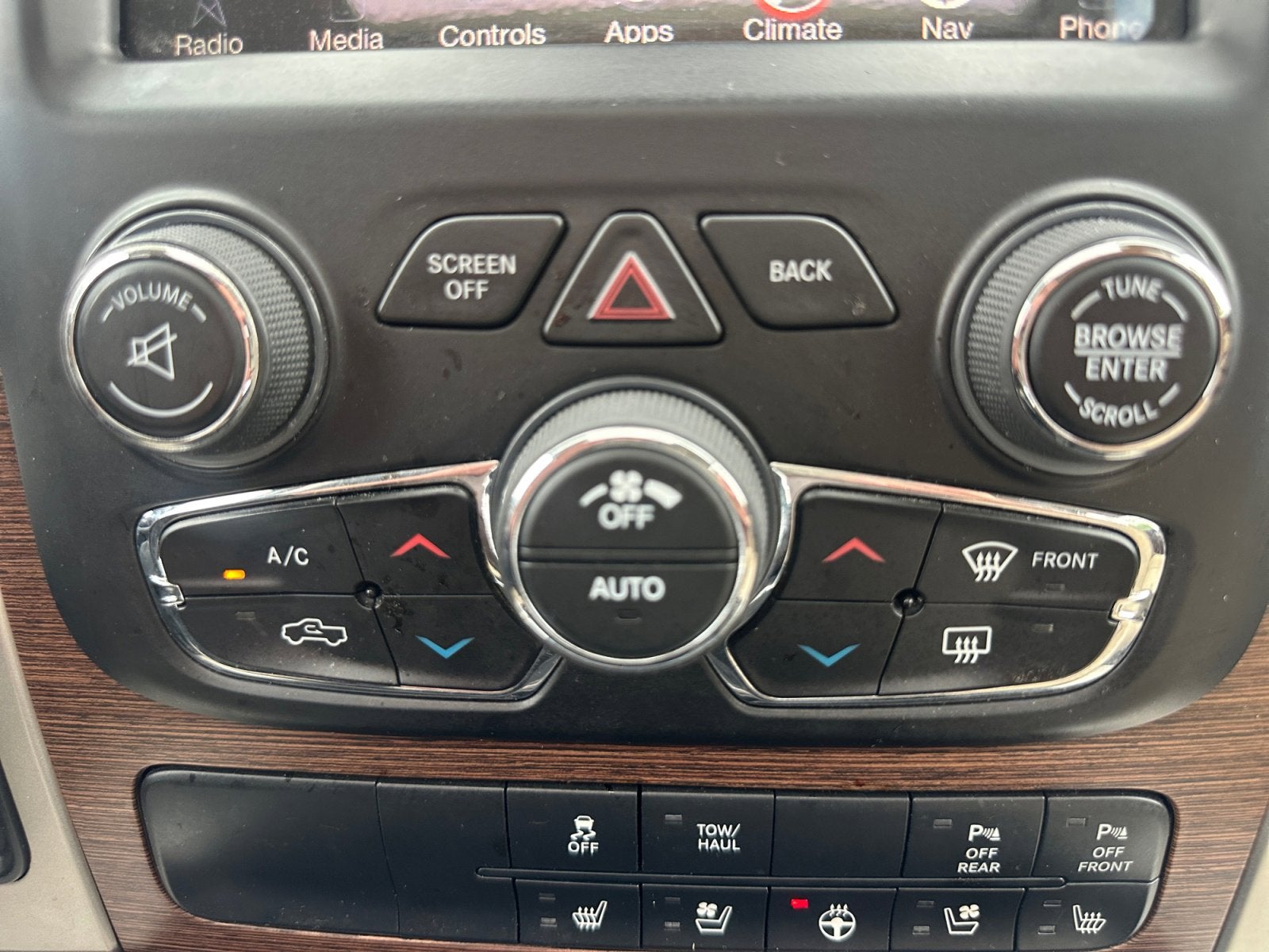 2017 RAM 1500 Laramie