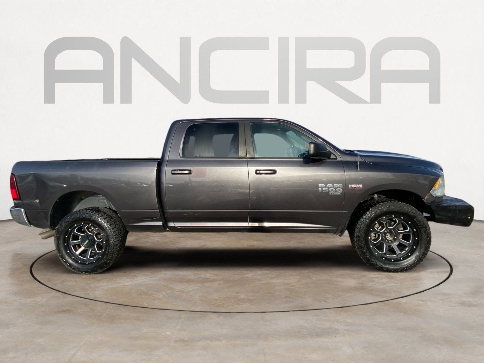 2019 RAM 1500 Classic SLT