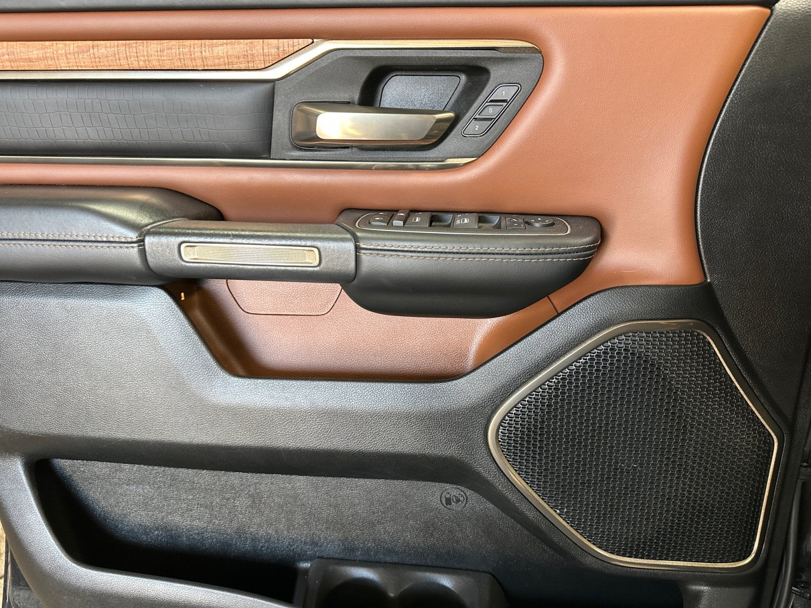 2022 RAM 1500 Limited Longhorn Crew Cab 4x4 5'7" Box