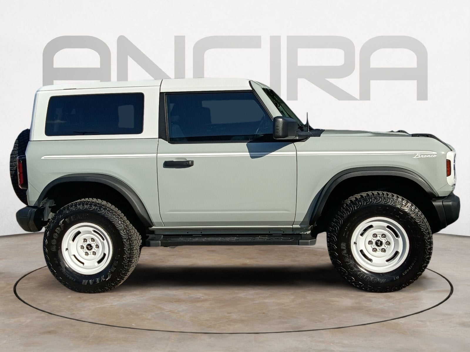 2024 Ford Bronco Heritage Edition