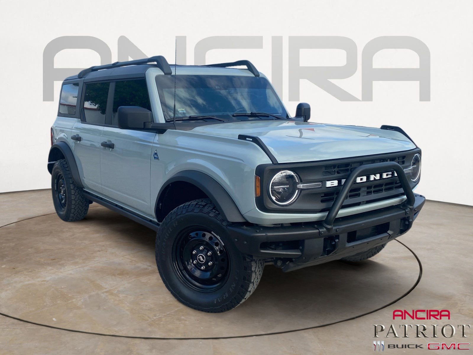 2021 Ford Bronco Base