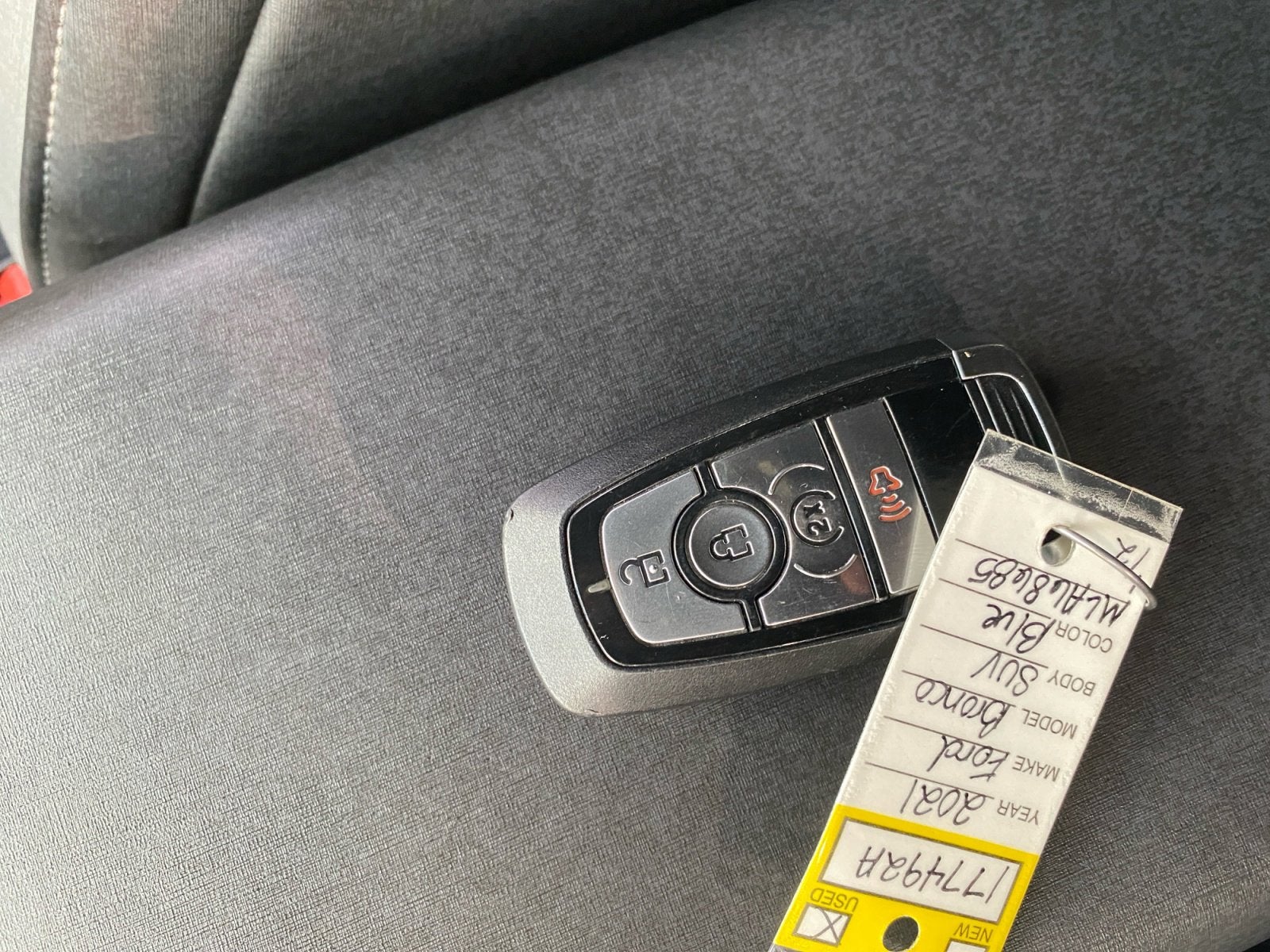 2021 Ford Bronco Base