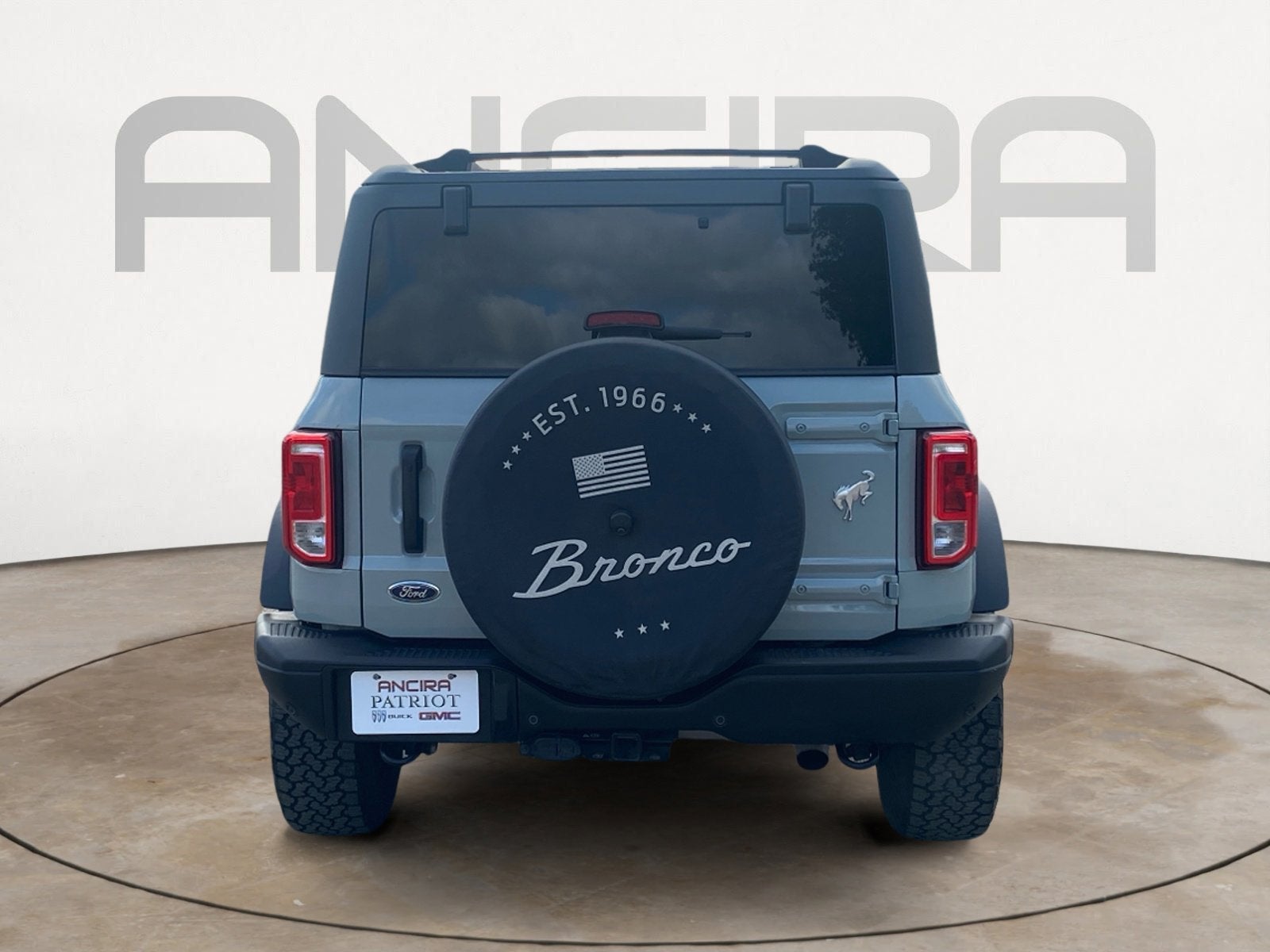 2021 Ford Bronco Base