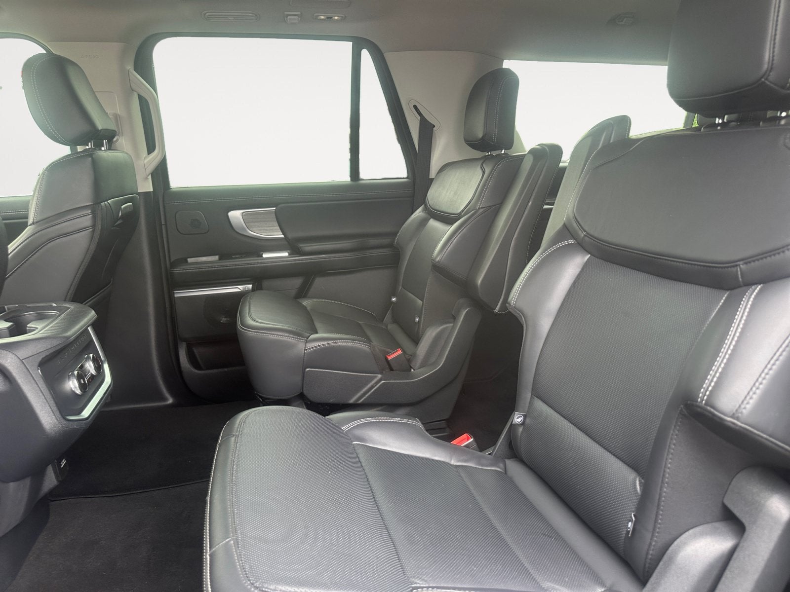 2025 Ford Expedition Platinum MAX