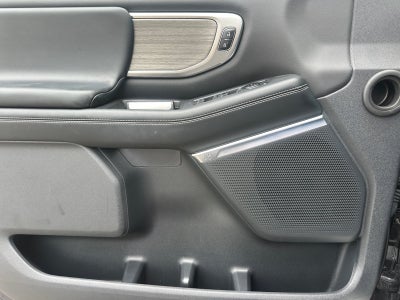 2025 Ford Expedition Platinum MAX