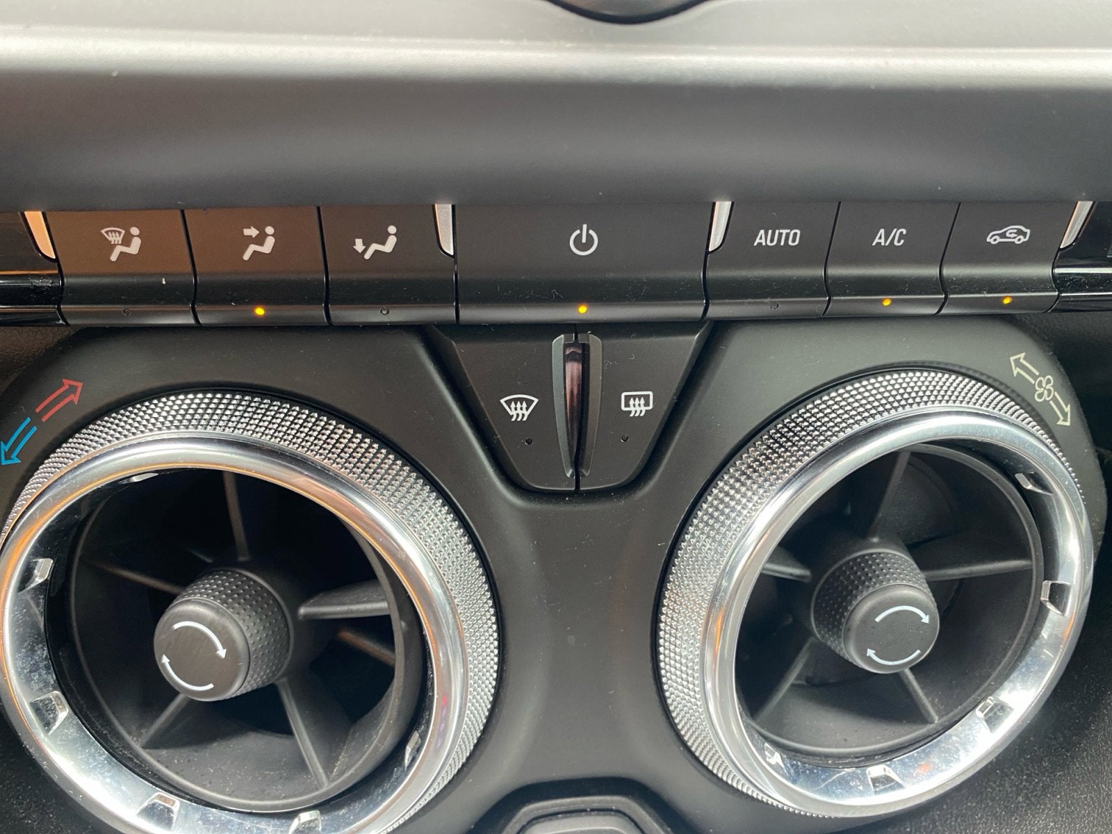 2022 Chevrolet Camaro LT1