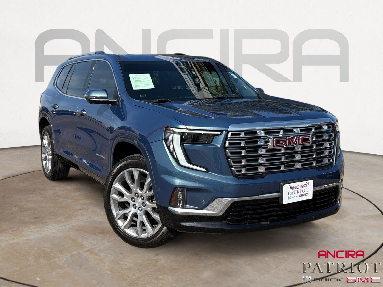 2024 GMC Acadia Denali