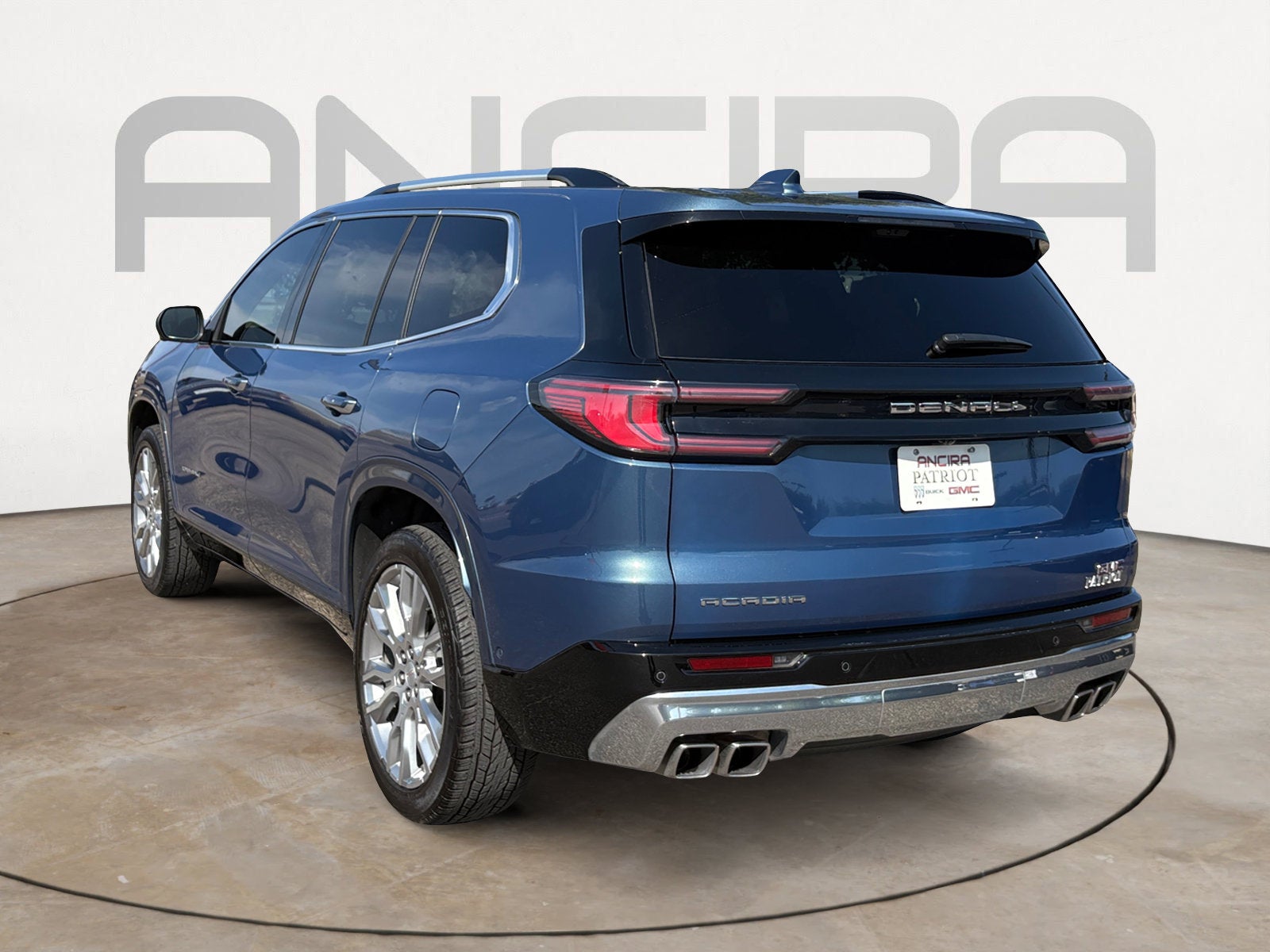 2024 GMC Acadia Denali