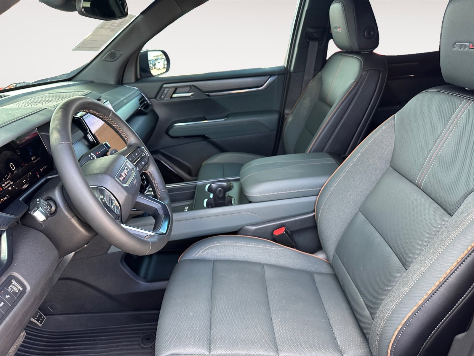 2024 GMC Acadia AT4