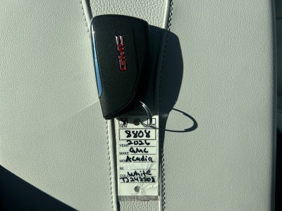 2026 GMC Acadia Denali