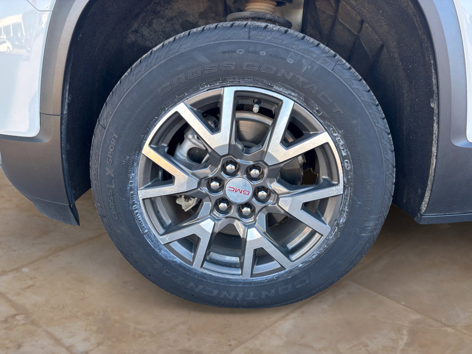 2023 GMC Acadia SLE