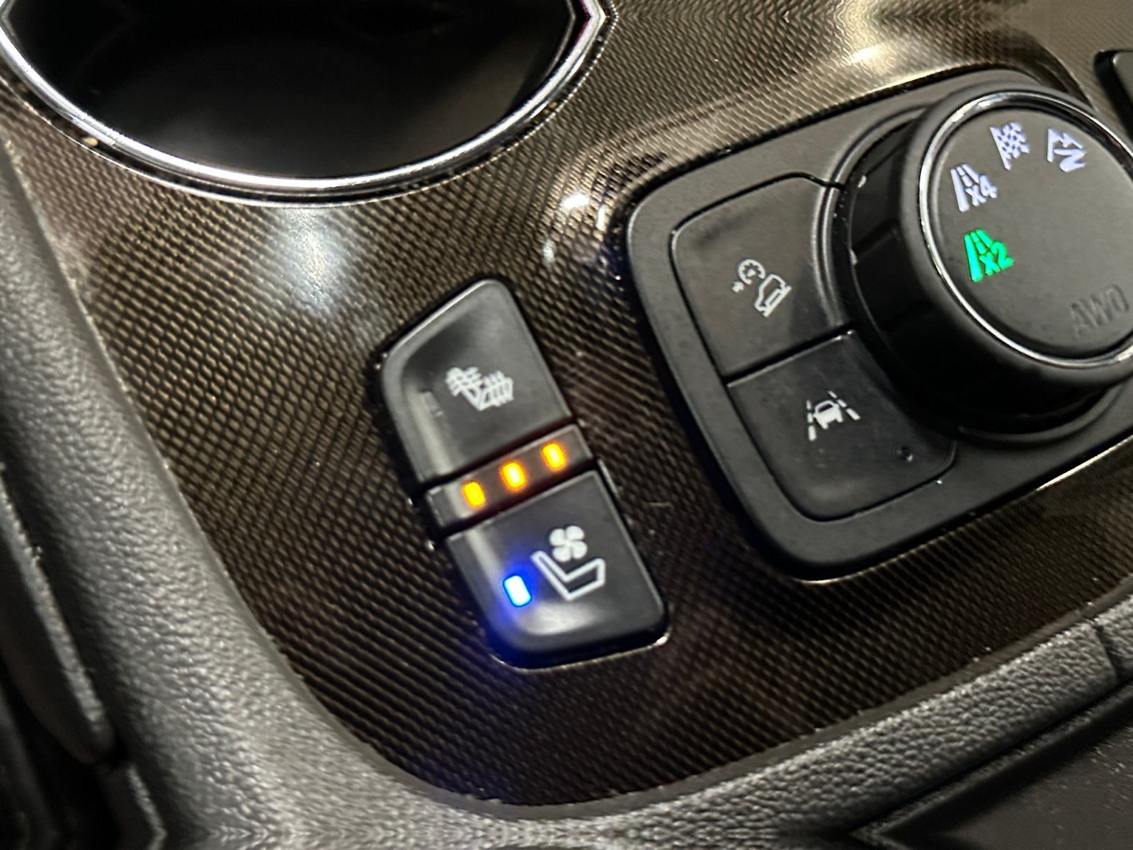 2021 GMC Acadia AT4