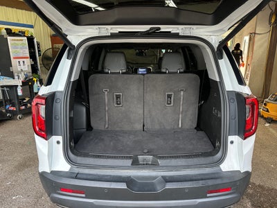 2021 GMC Acadia AT4
