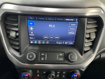 2021 GMC Acadia AT4
