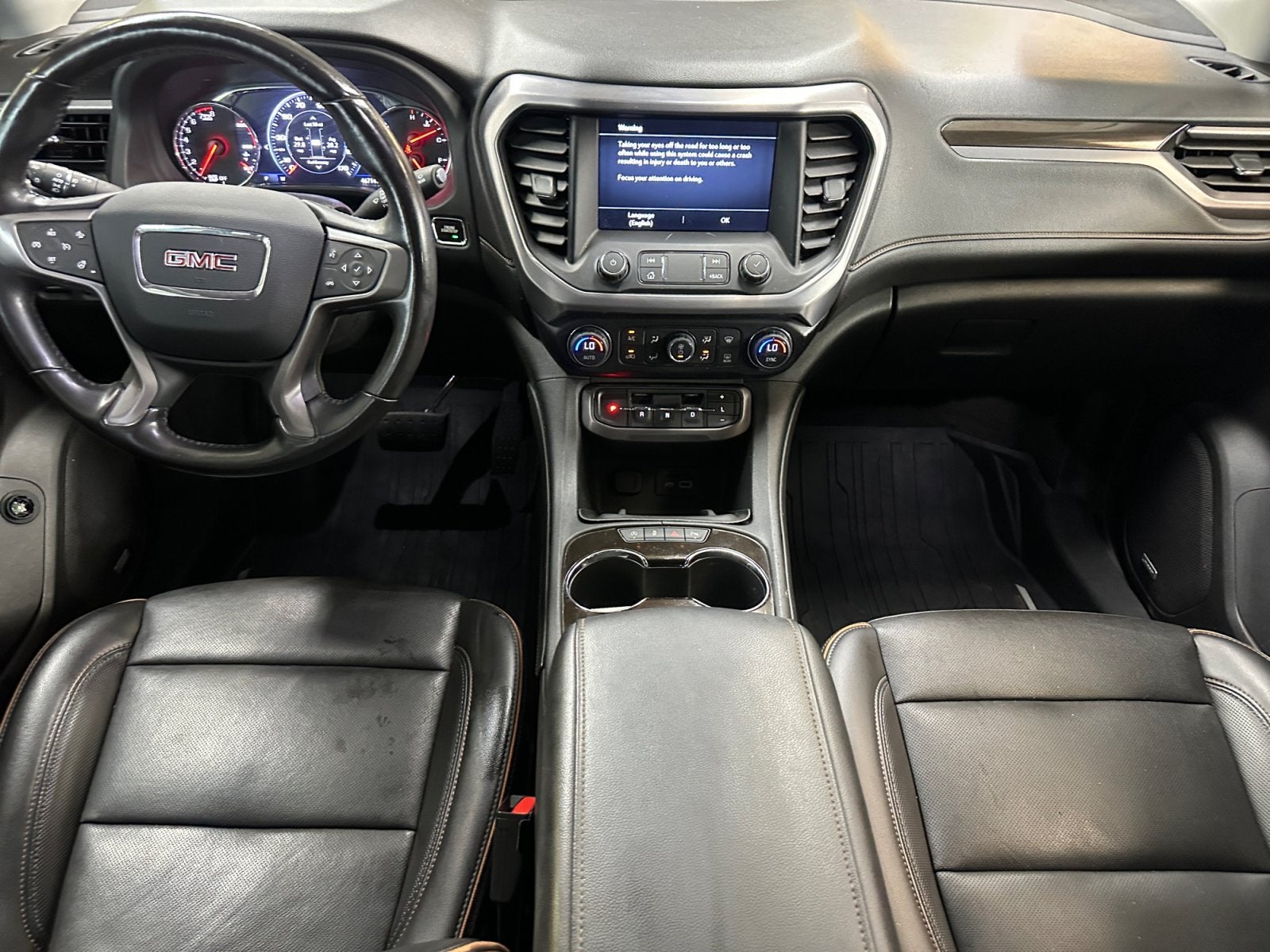 2021 GMC Acadia AT4