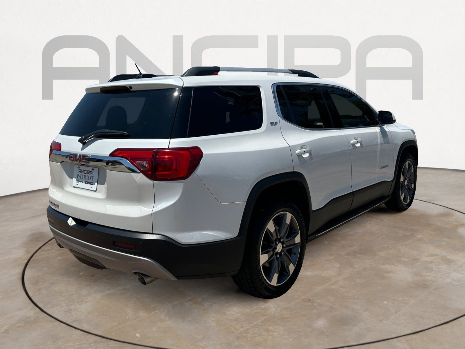2017 GMC Acadia SLT