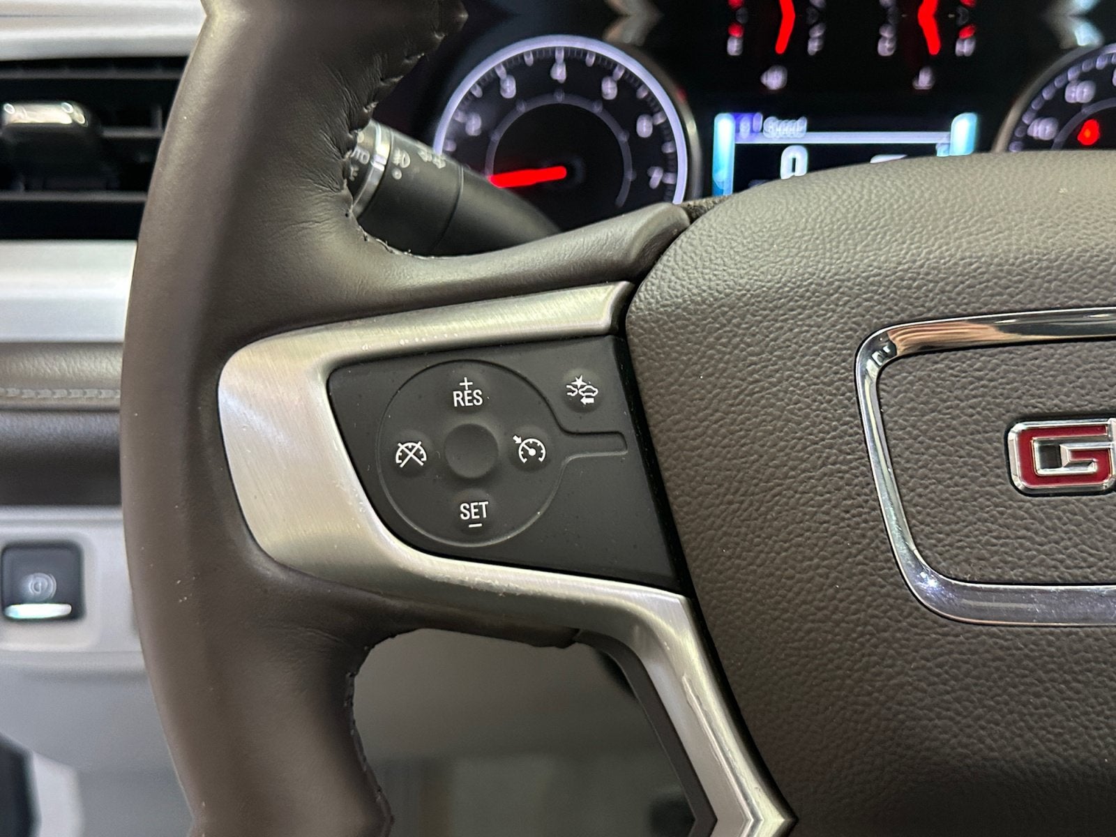 2017 GMC Acadia SLT