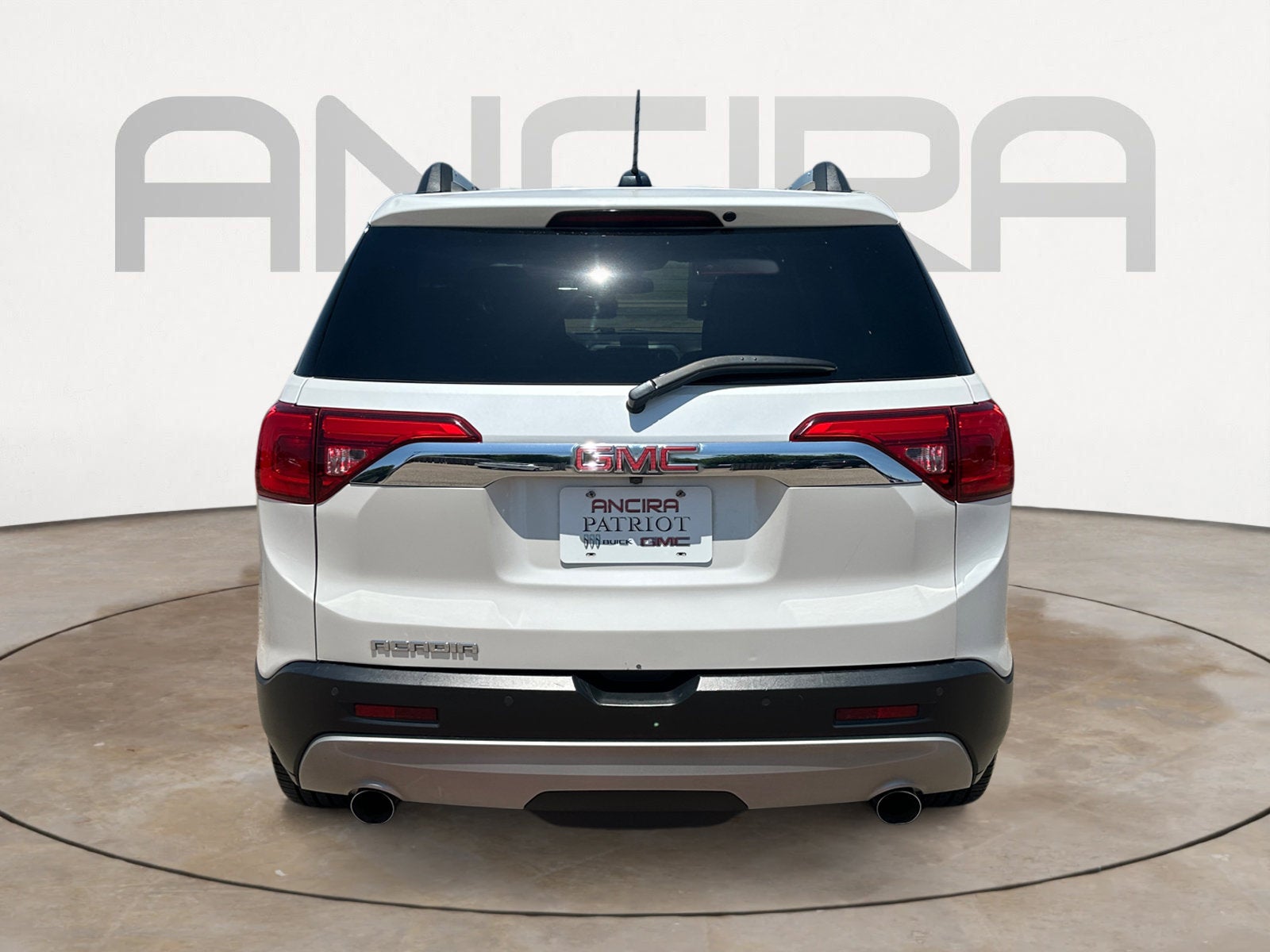 2017 GMC Acadia SLT