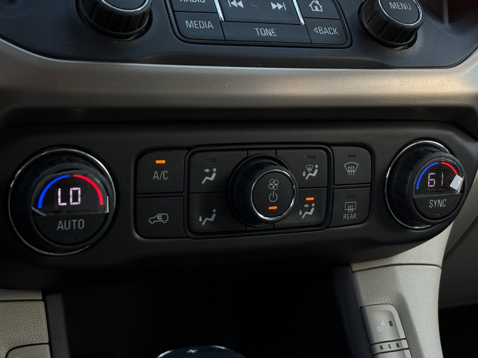 2017 GMC Acadia Denali