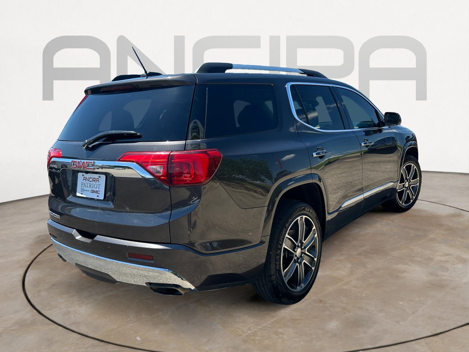 2018 GMC Acadia Denali