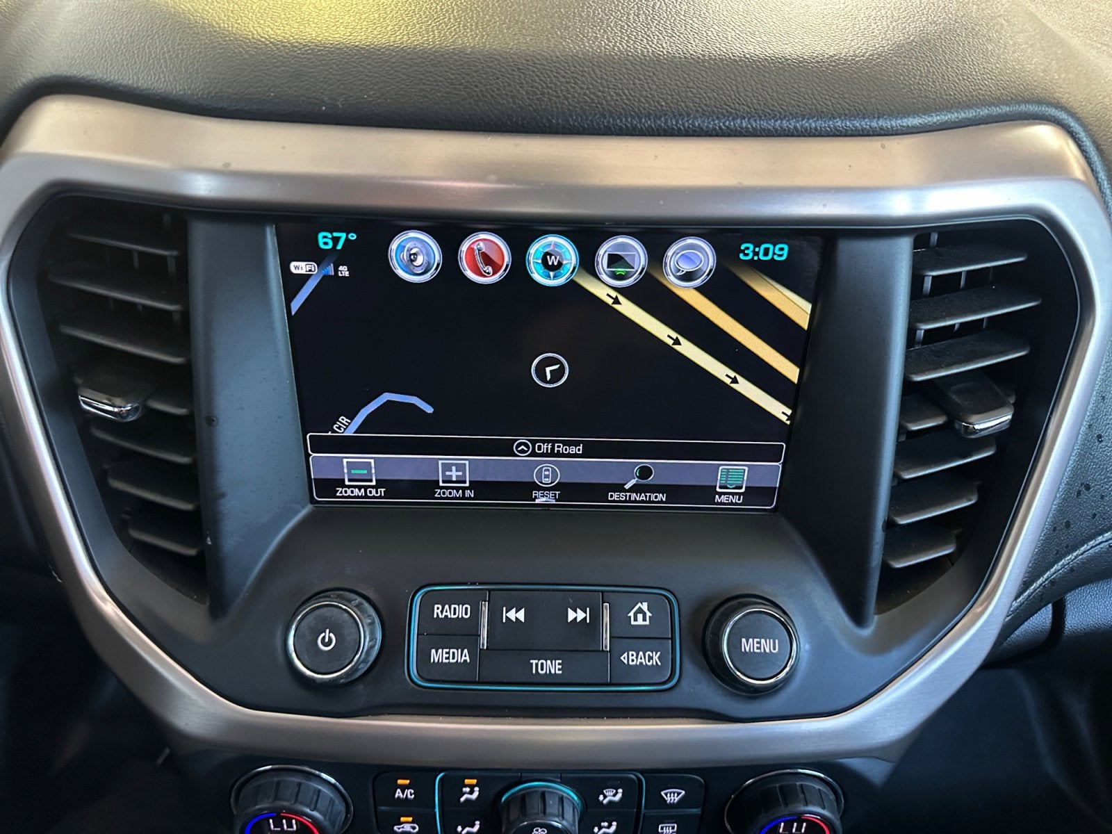 2018 GMC Acadia Denali