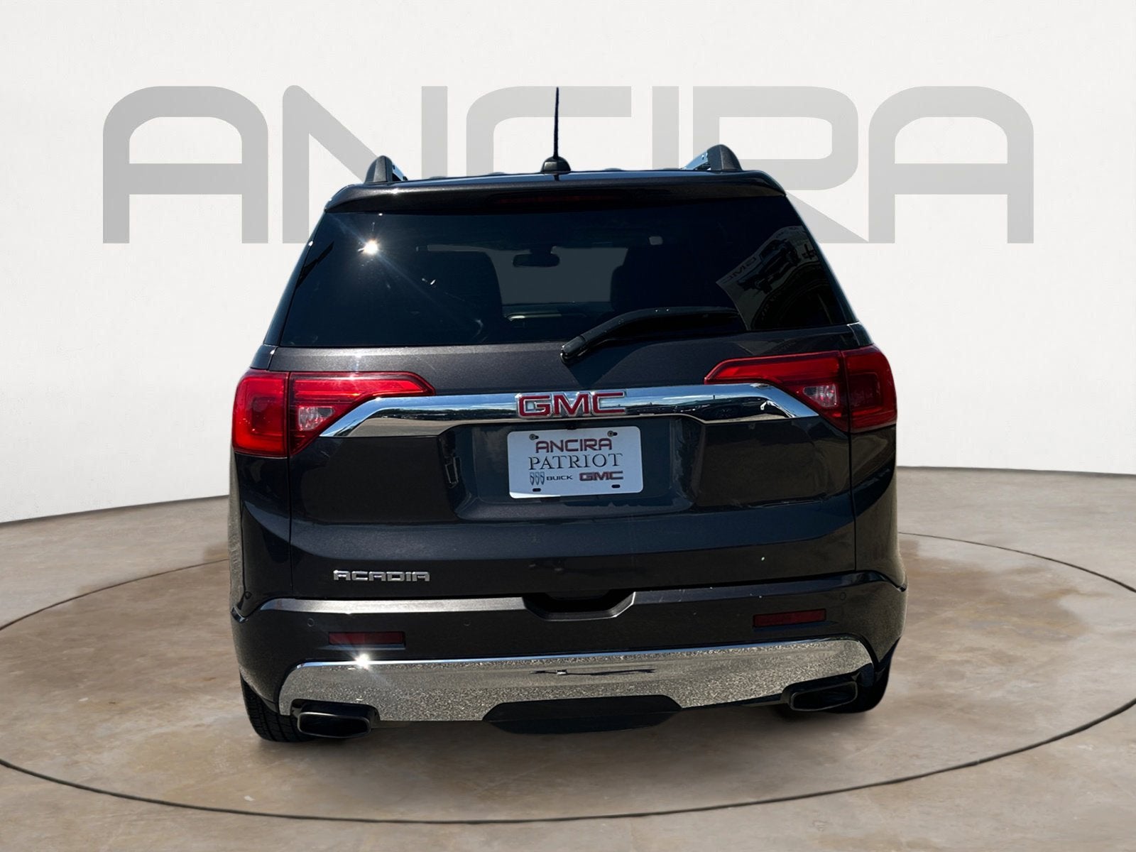 2018 GMC Acadia Denali