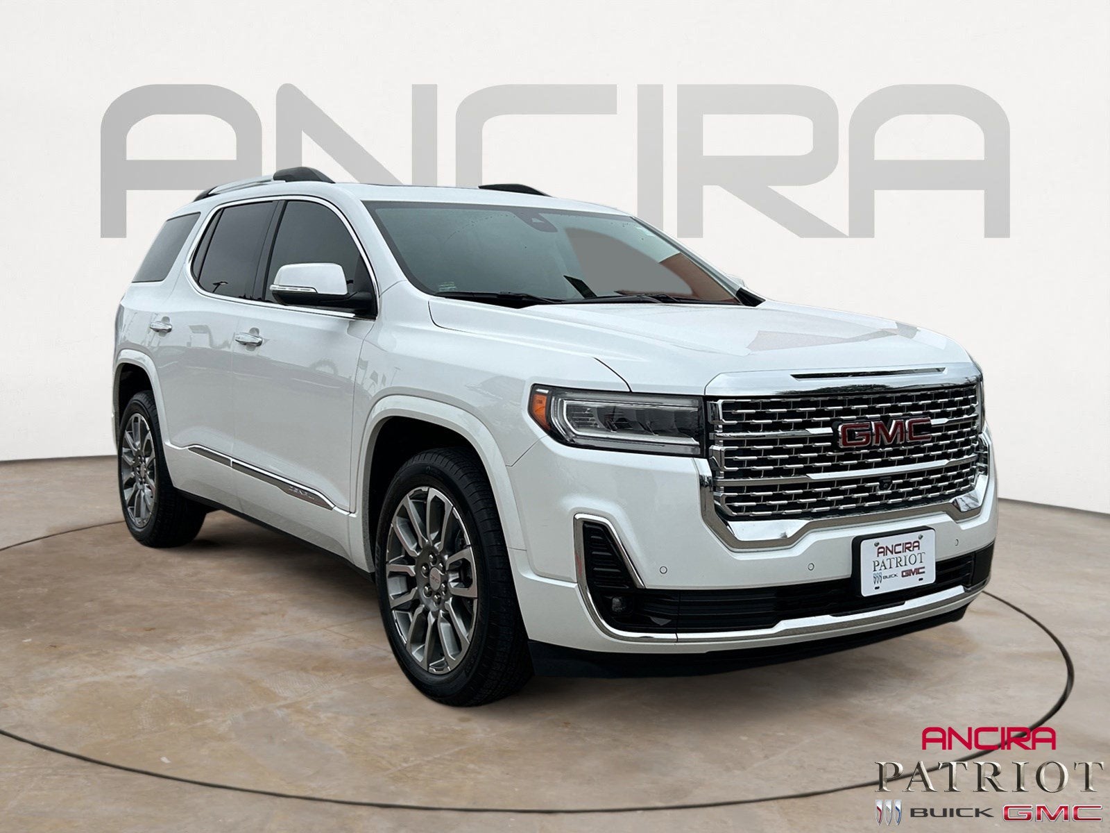 2023 GMC Acadia Denali