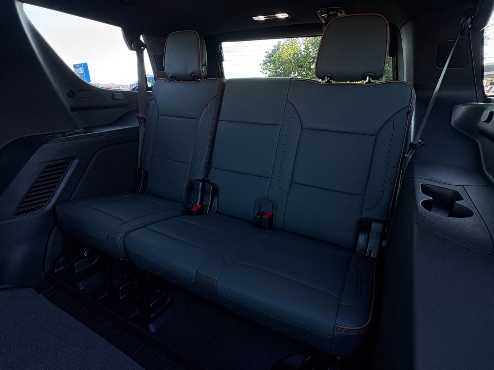 2027 GMC Yukon AT4