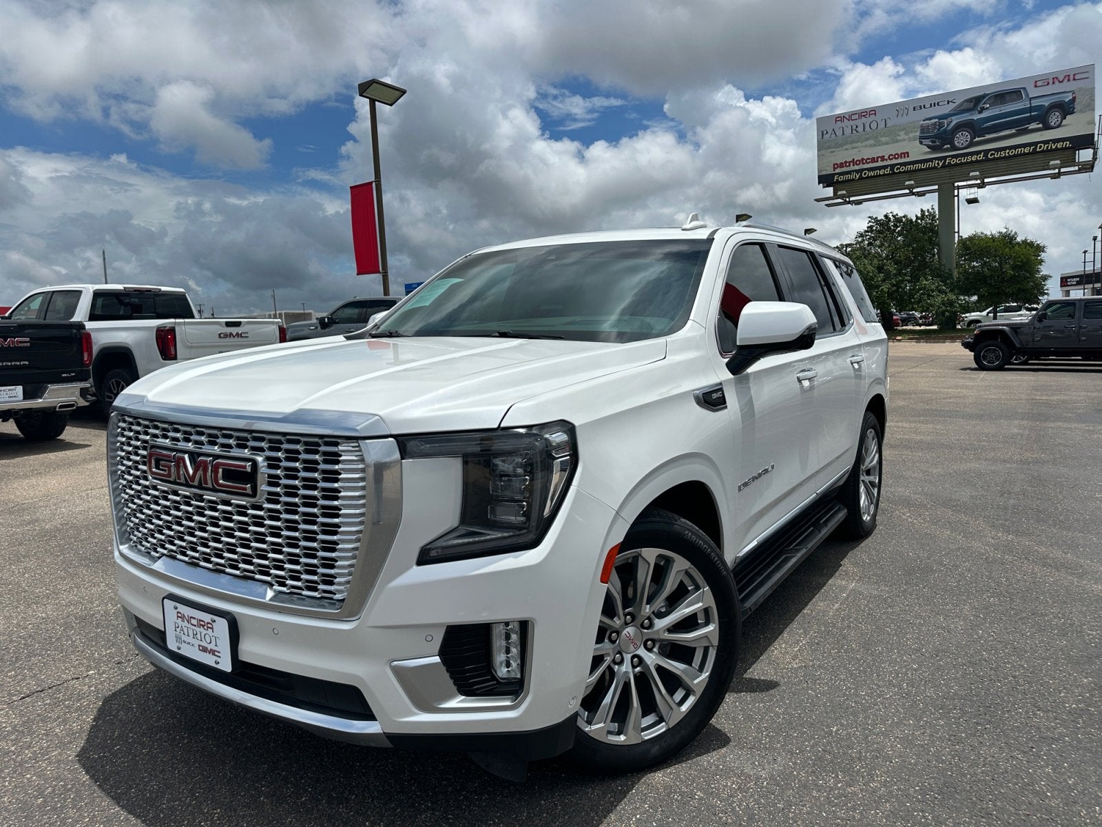 2024 GMC Yukon Denali