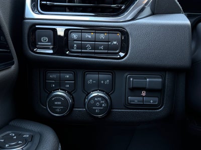 2027 GMC Yukon Denali