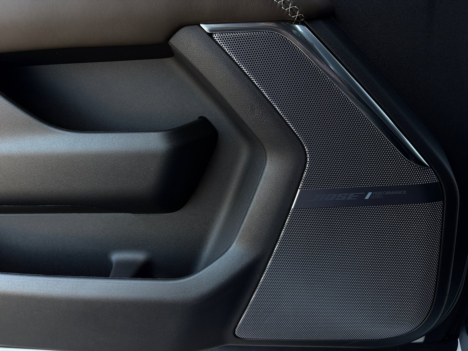2027 GMC Yukon Denali Ultimate
