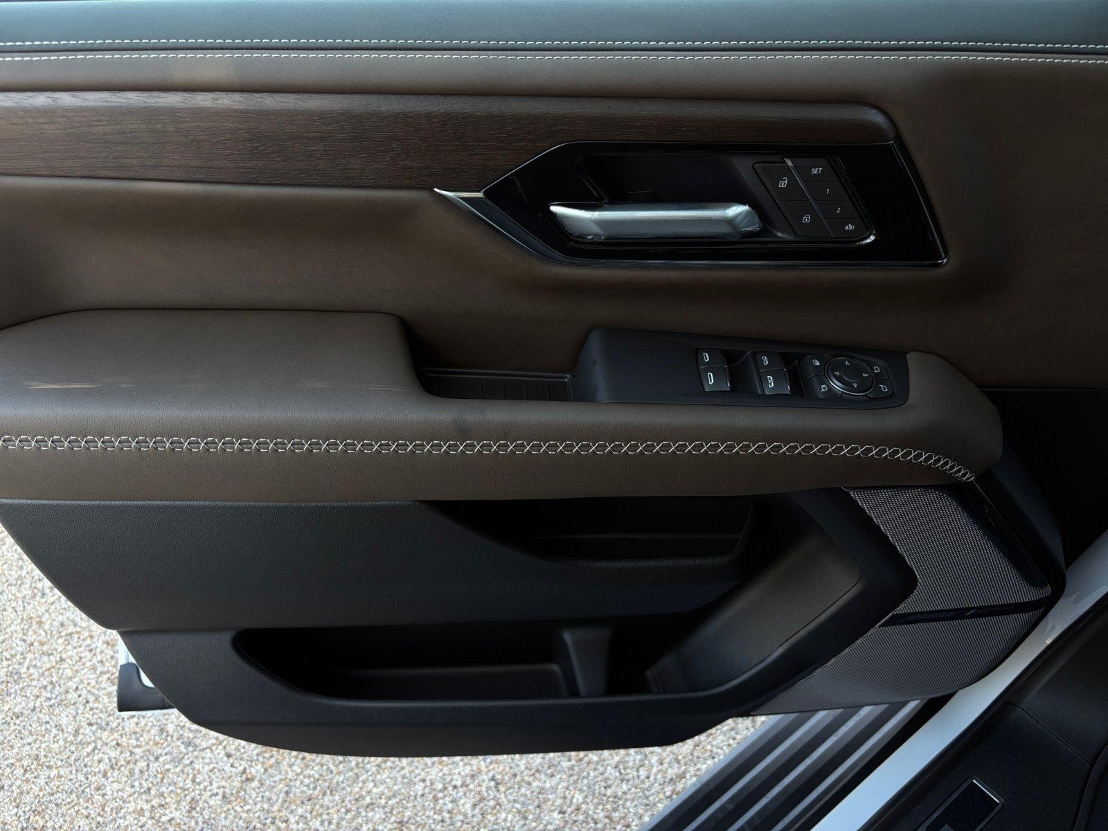 2027 GMC Yukon Denali Ultimate