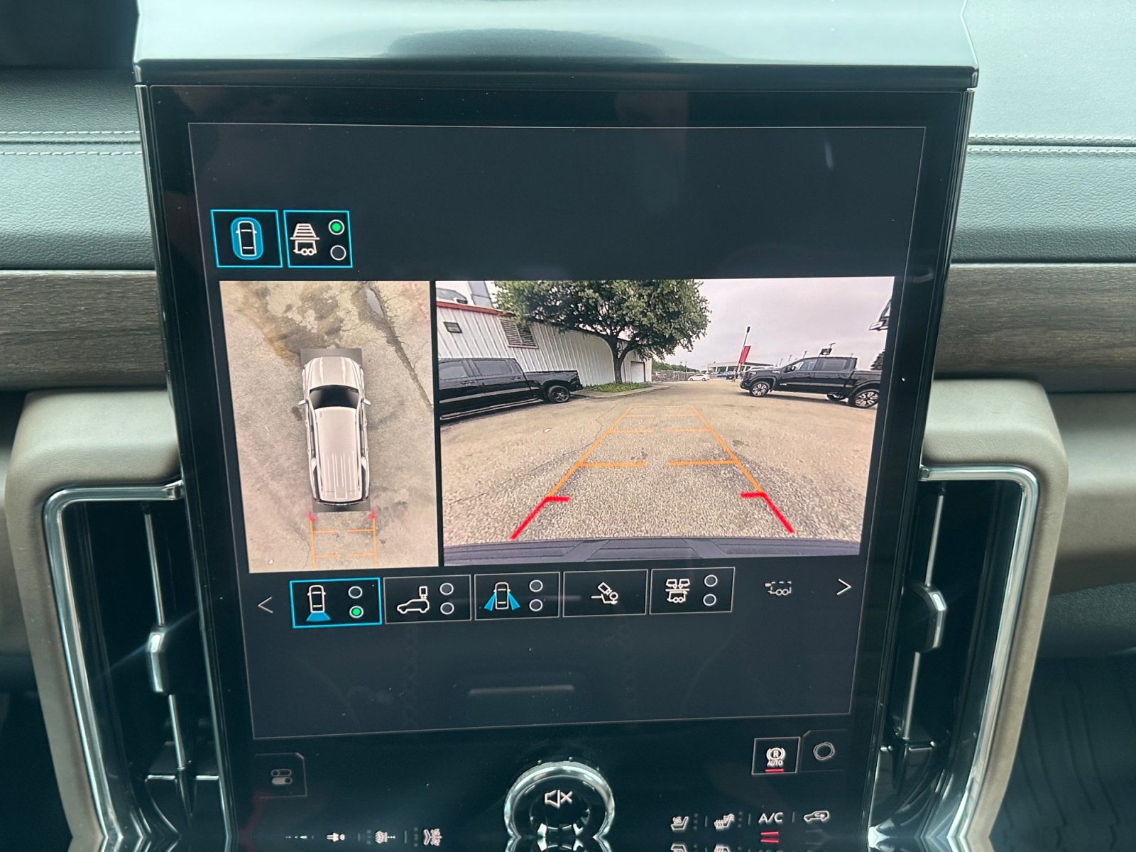 2025 GMC Yukon XL Denali Ultimate