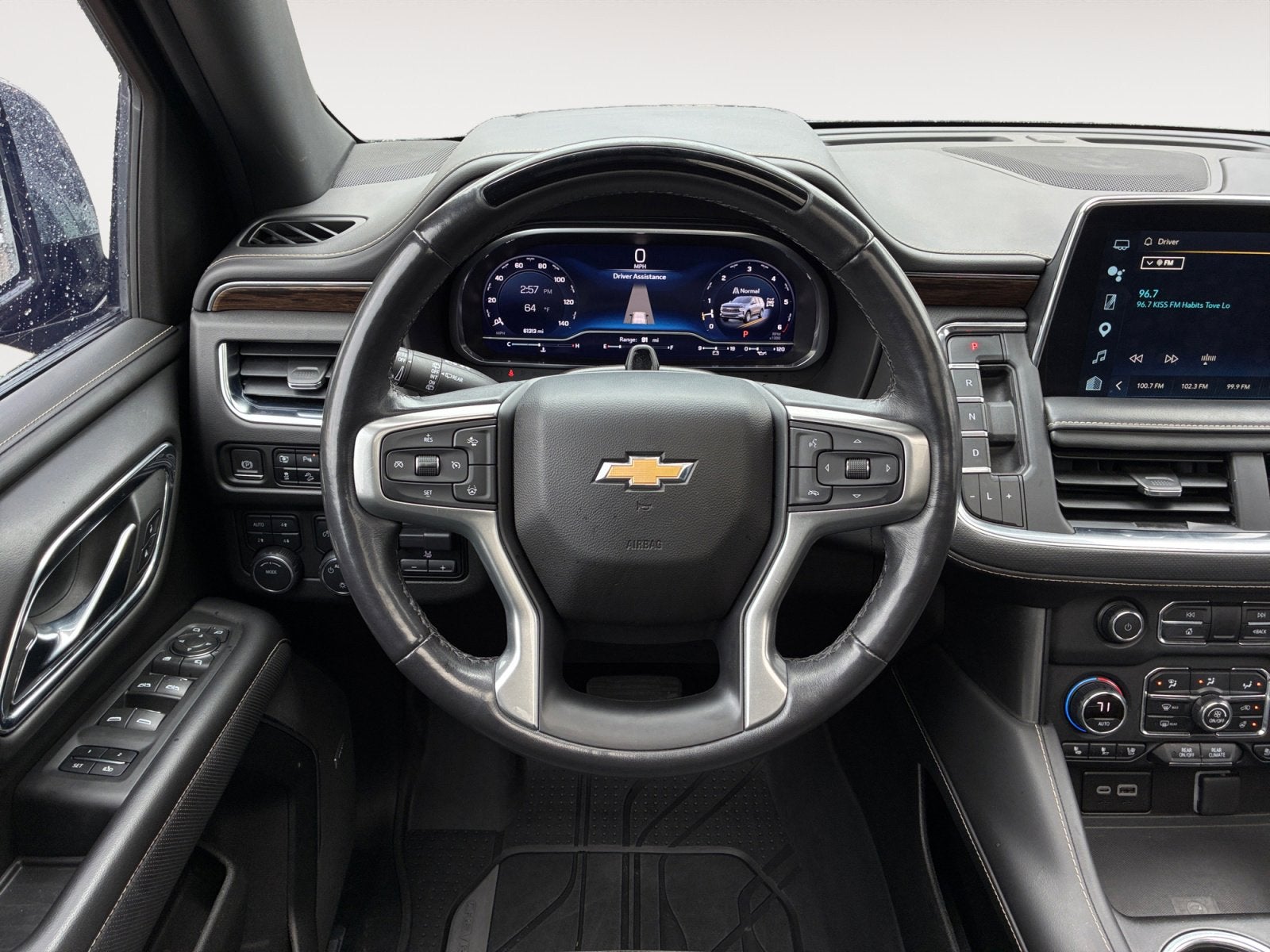 2023 Chevrolet Suburban Premier