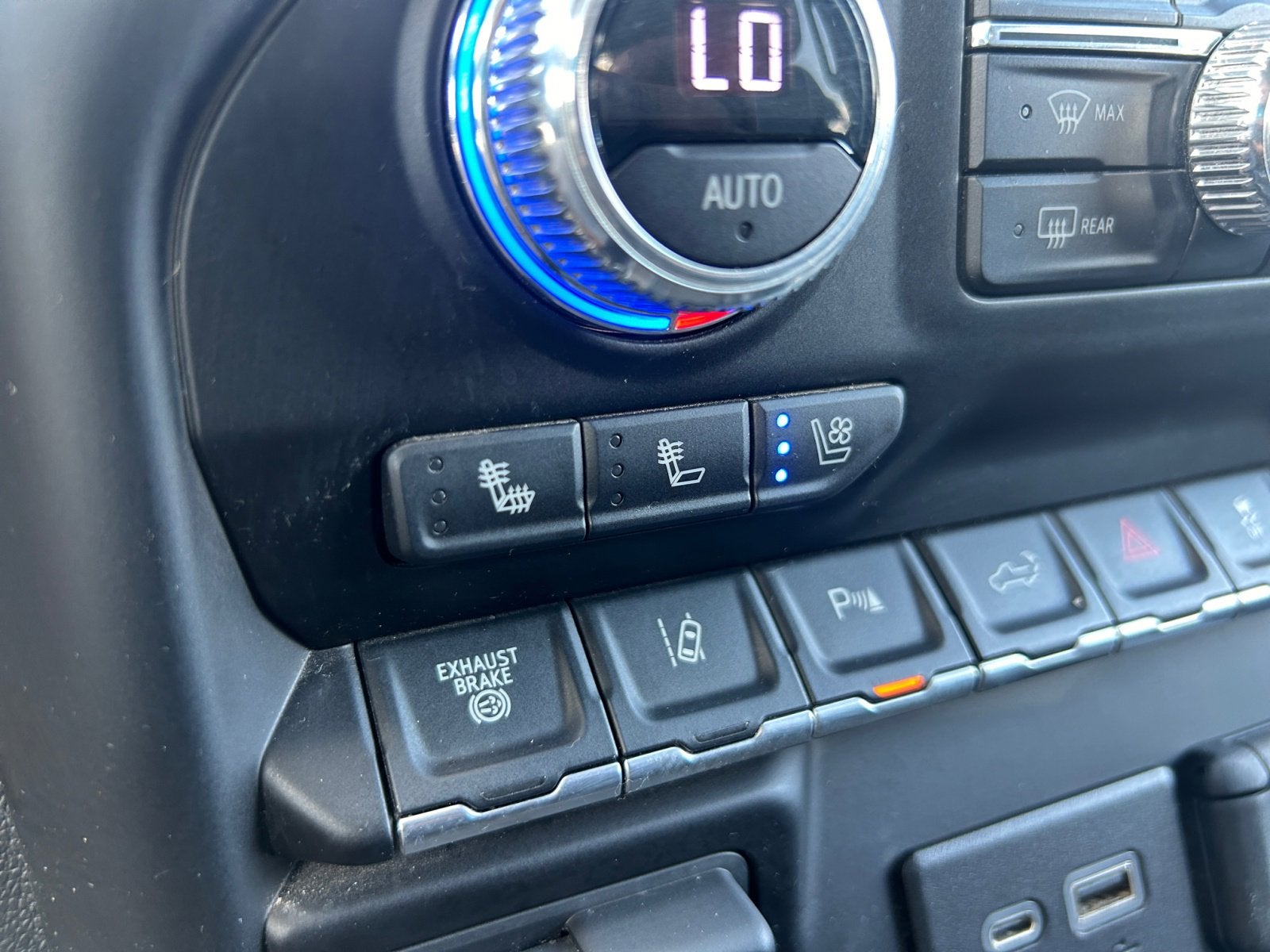 2023 GMC Sierra 3500 HD Denali