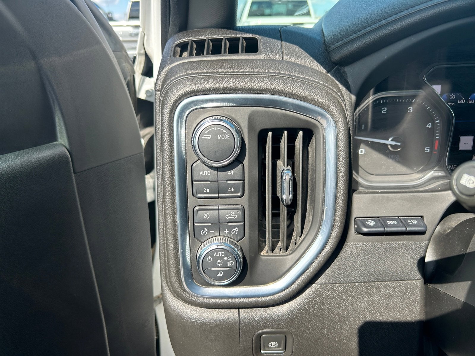 2023 GMC Sierra 3500 HD Denali