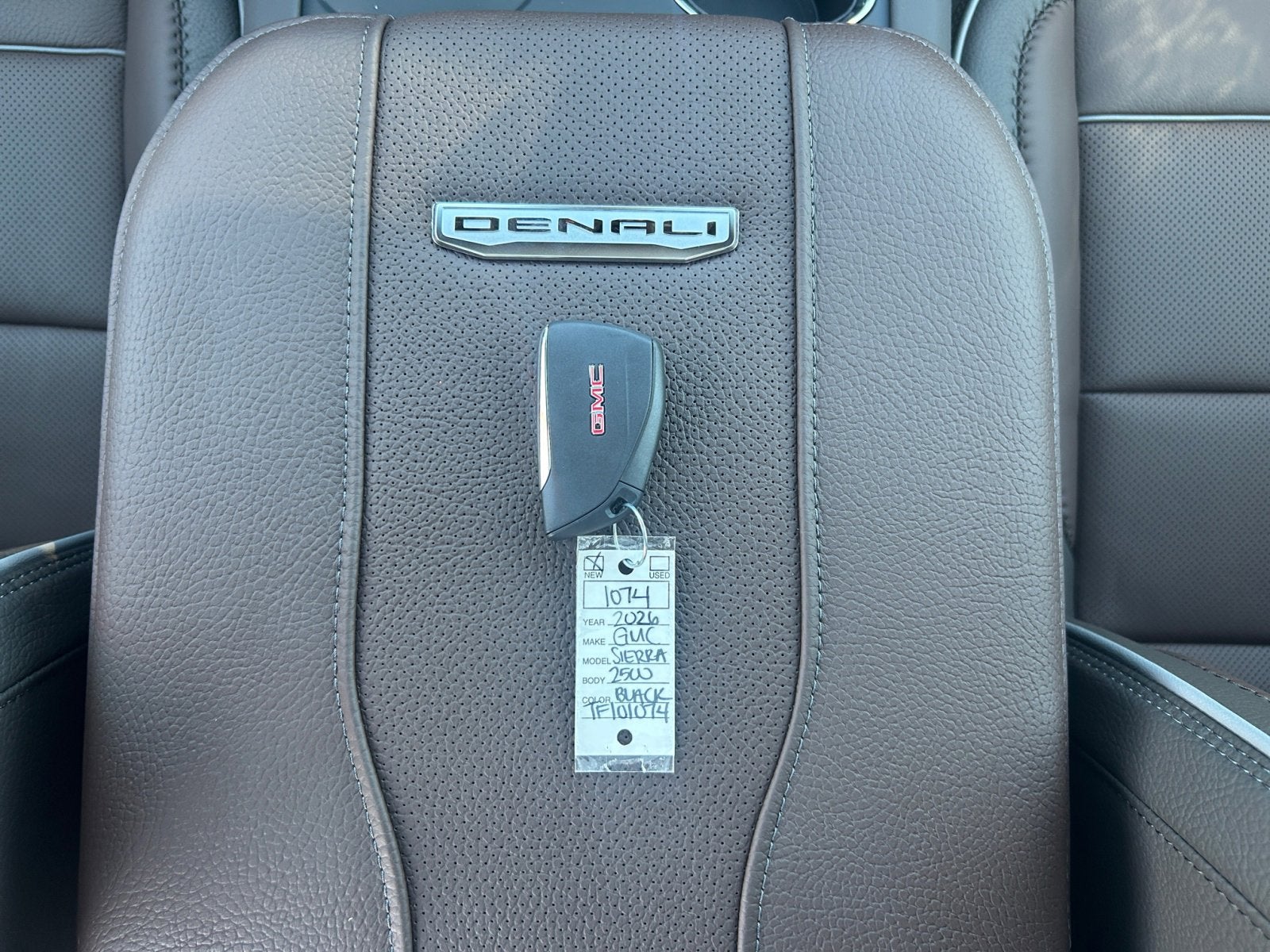 2026 GMC Sierra 2500 HD Denali