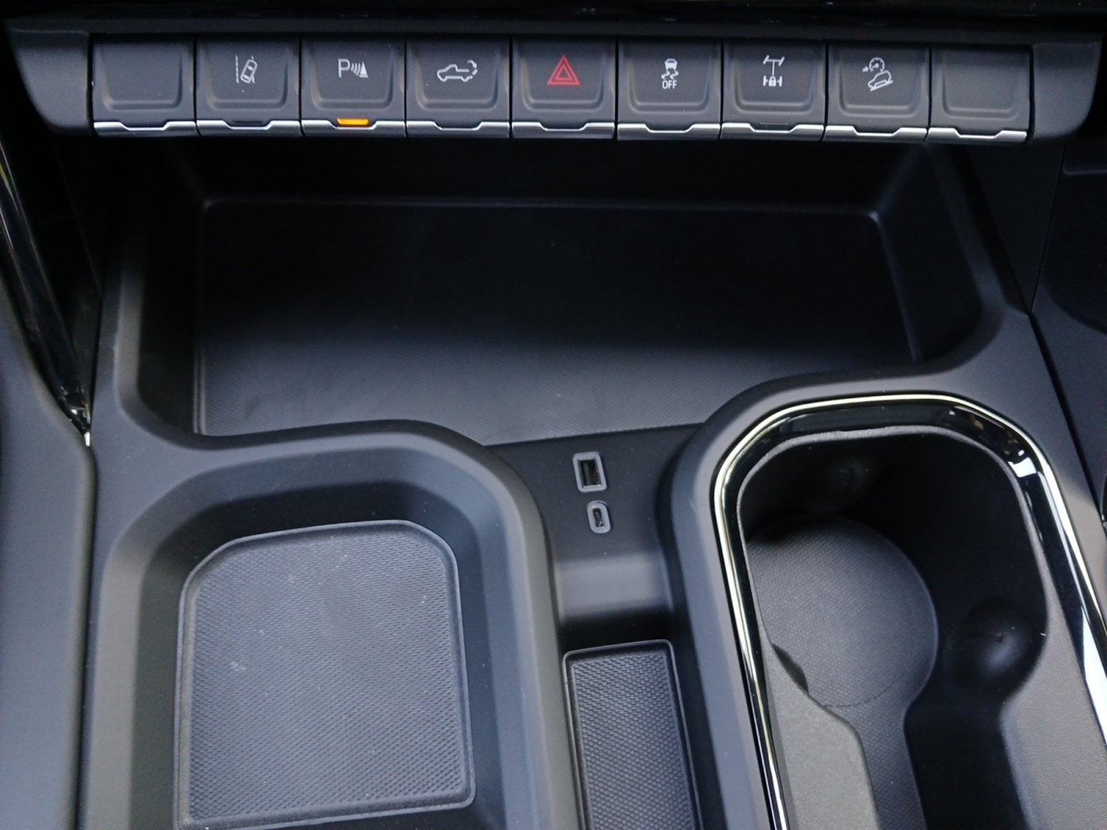 2026 GMC Sierra 2500HD AT4X - Photo 25