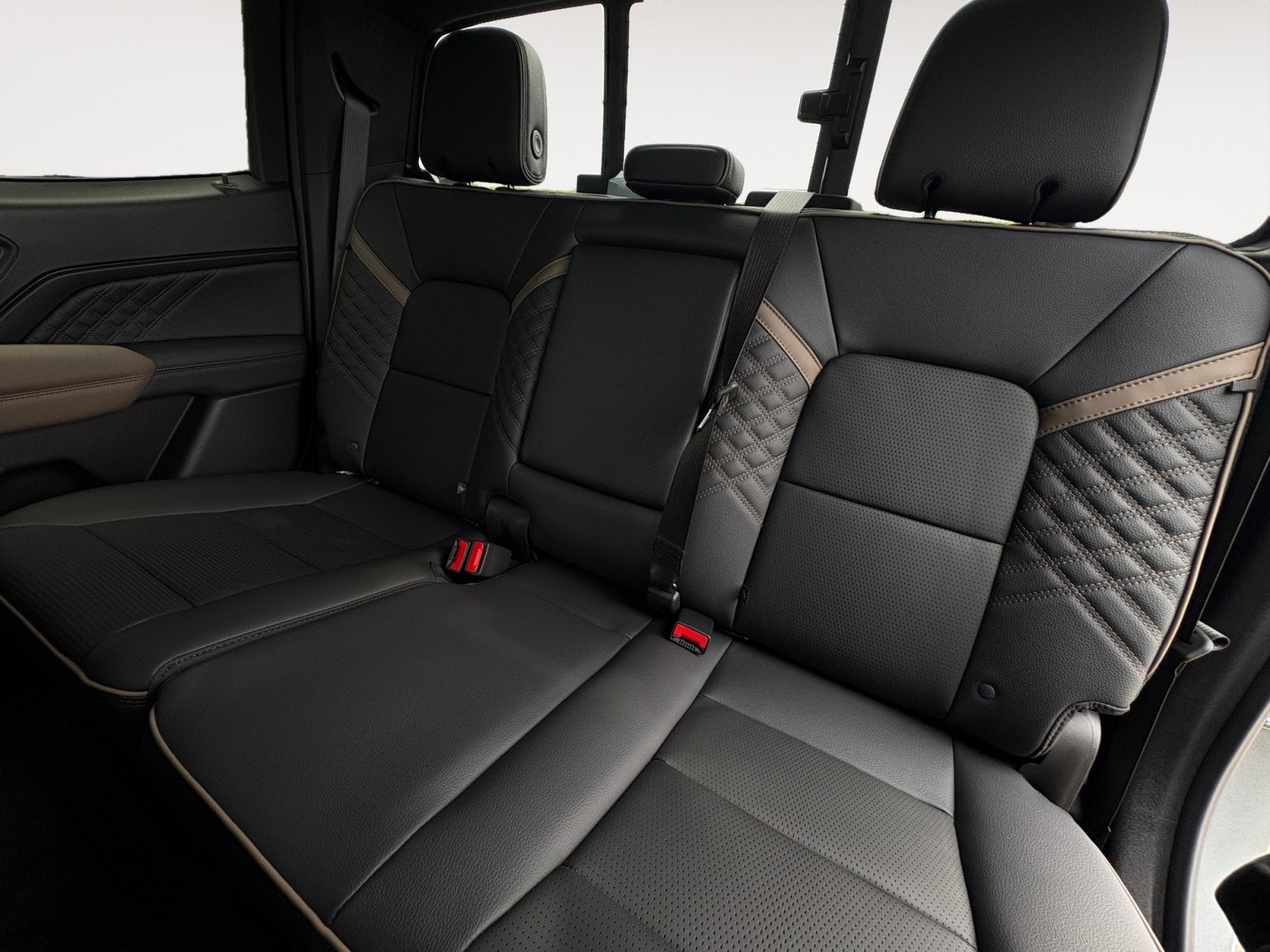 2026 GMC Canyon Denali - Photo 24