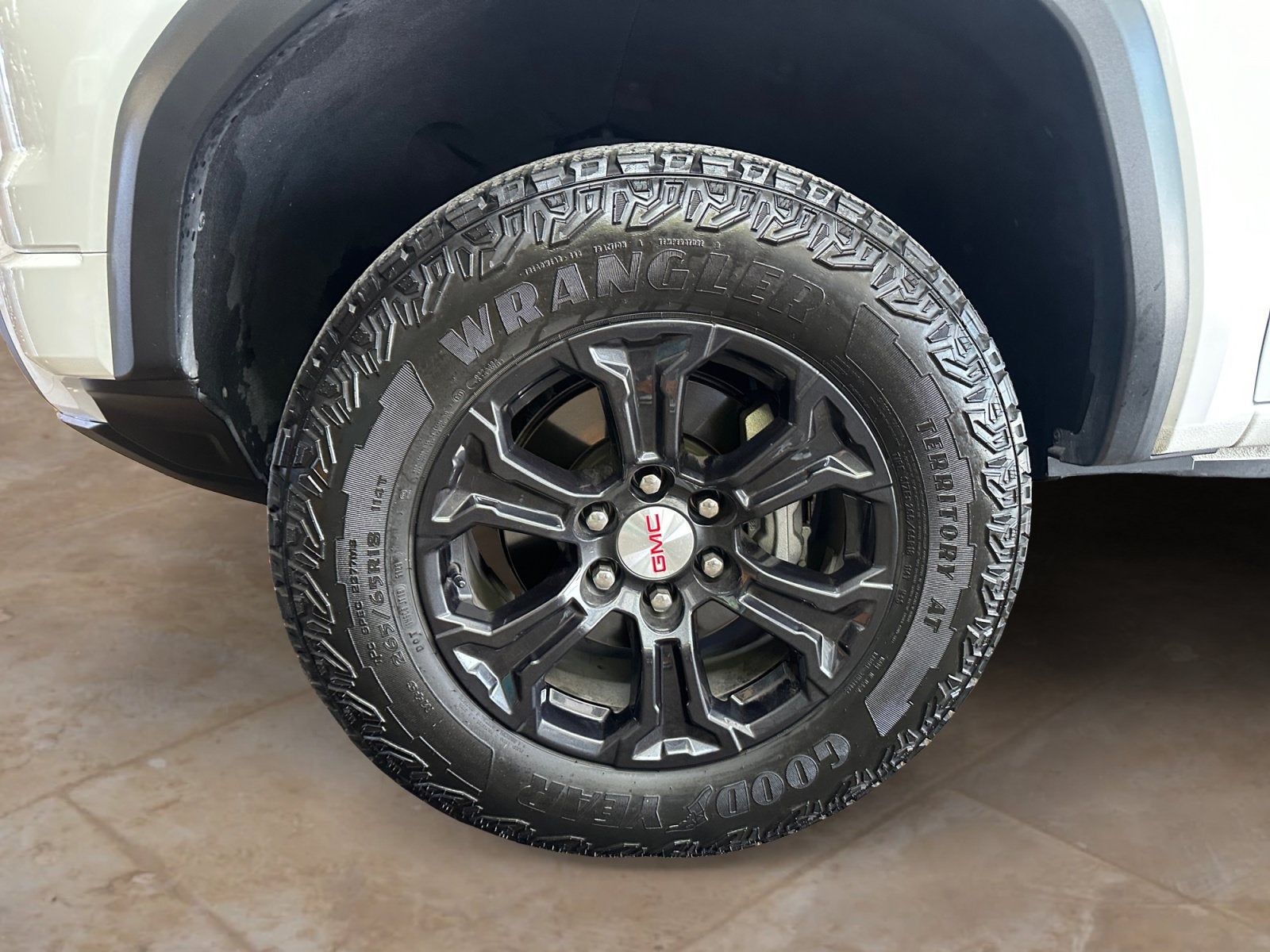 2024 GMC Canyon Elevation