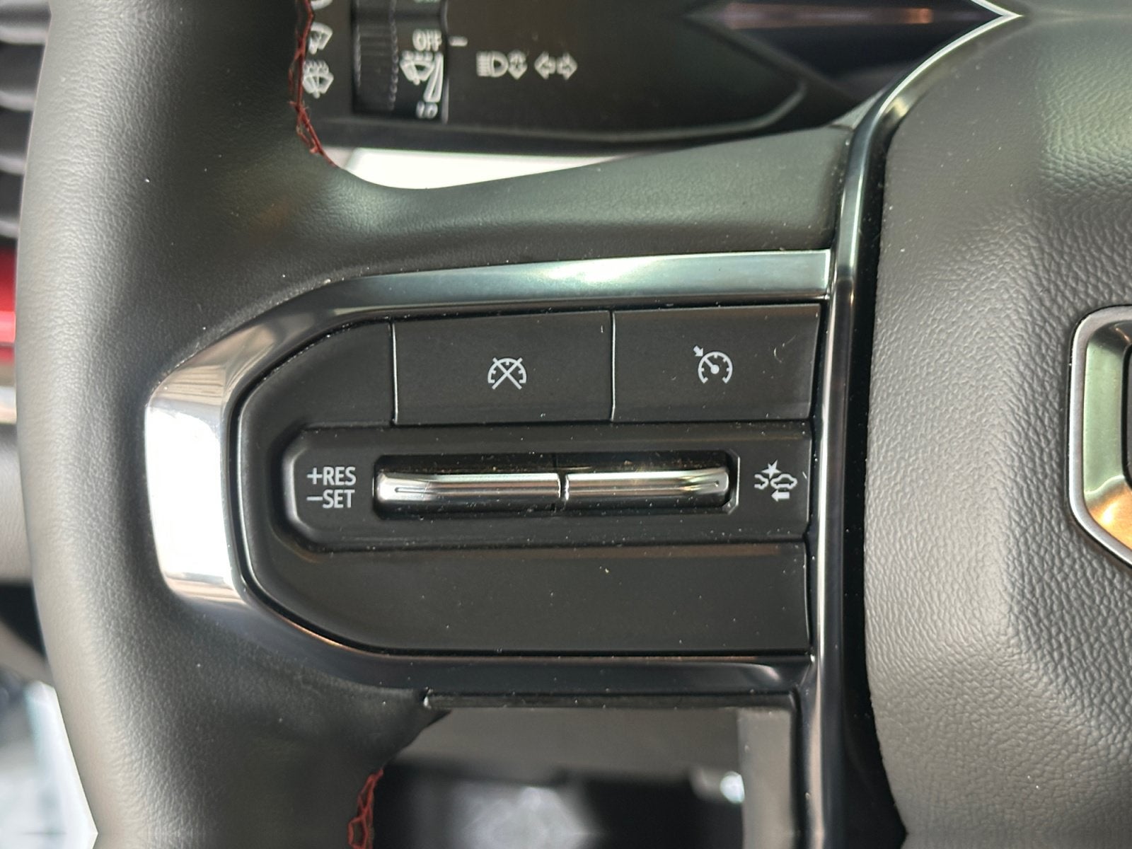2023 GMC Canyon AT4X