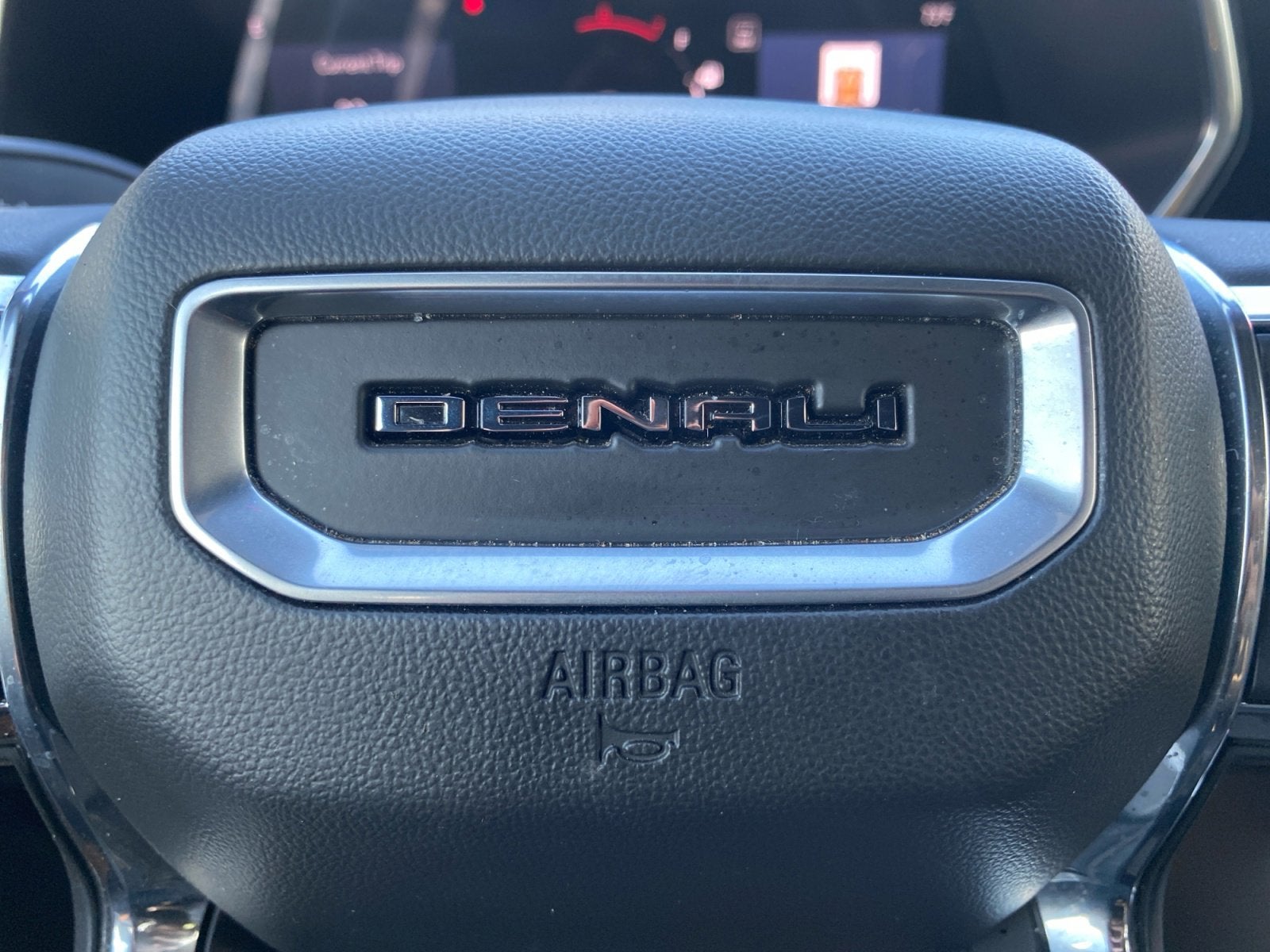2023 GMC Canyon Denali