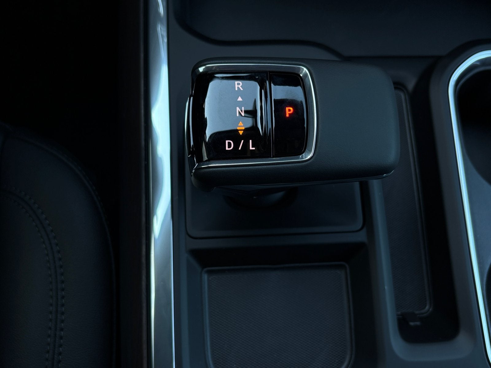 2026 GMC Sierra 1500 SLT - Photo 20